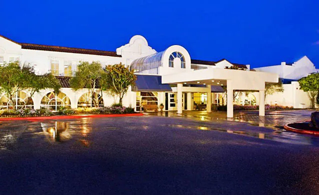 Chaminade Resort & Spa