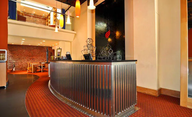 Hotel Metropolis