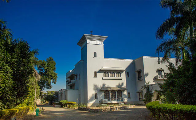 Jhira Bagh Palace