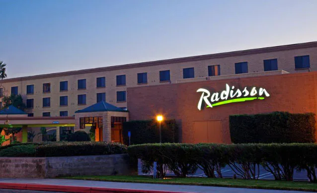 Radisson Hotel Santa Maria