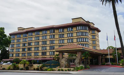 Historic Santa Maria Inn