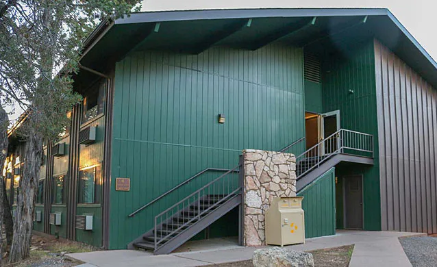 Yavapai Lodge West