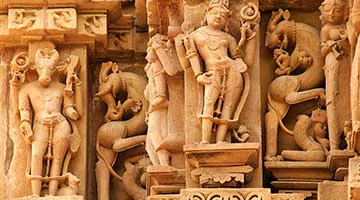 02-khaju-pic