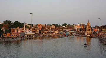 deccan-odyssey-maharashtra-splendor-03