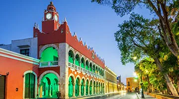 Merida-02-discuver-city