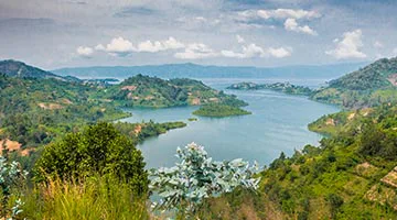 mountains-and-lakes-04